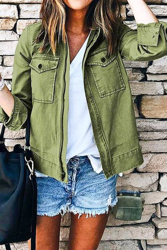 Silver Denim Jacket Outfits For Women (12 ideas & outfits) | Lookastic